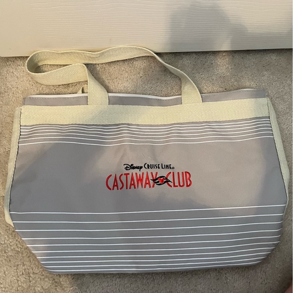 Disney Handbags - Disney Cruise Line Castaway club tote bag